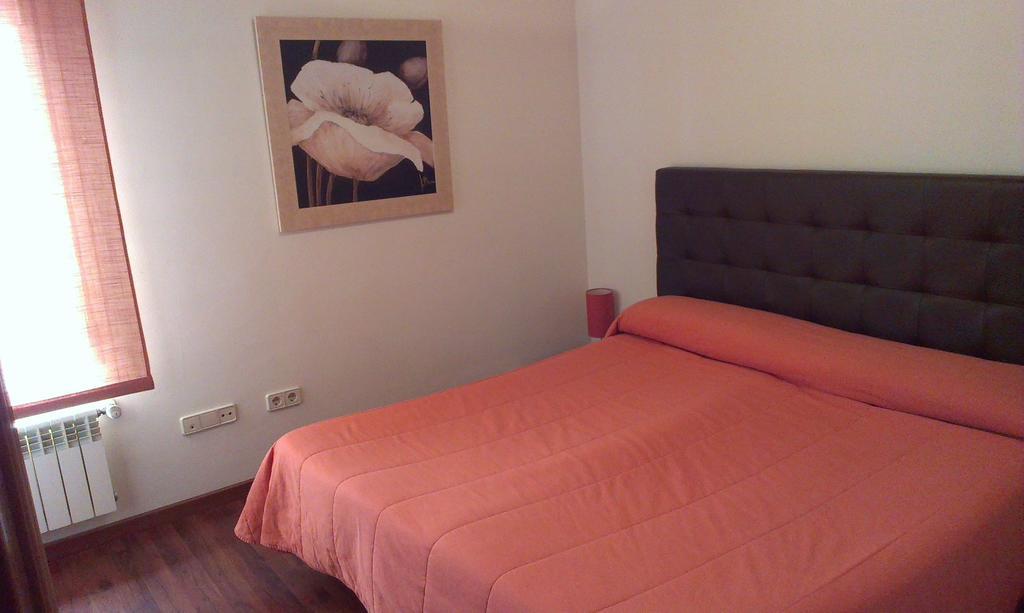Apartamentos Turisticos Veladiez Ла-Ластрілья Номер фото